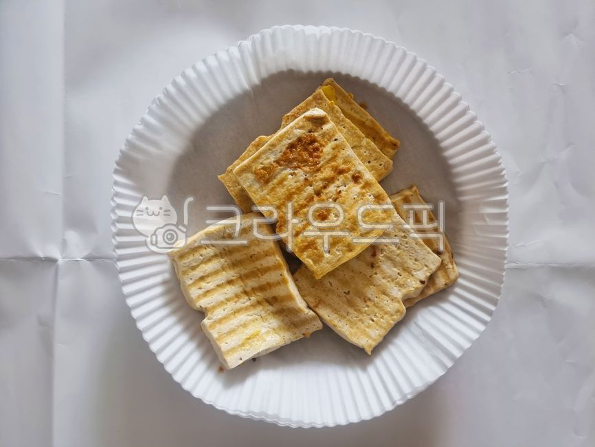 설날,두부,두부부침,노릇노릇,설날음식,설날요리,명절요리,명절,한국음식,한국요리,요리,음식,food,한식,식사,부침,부침개,부침요리,제사,제사음식,차례상,제삿상,제사상,차례음식,차례요리,한가위,반찬,간식,설요리