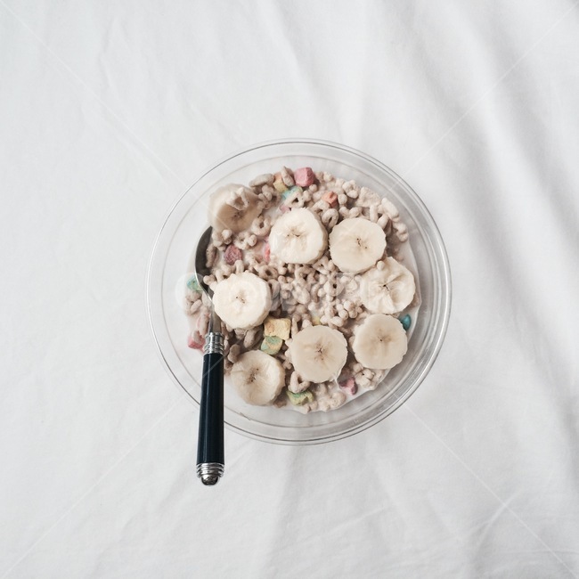 아침,아침밥,시리얼,바나나,간식,우유,cereal,breakfast,meal,eating,food,음식,snack,milk,음식,식재료,요리,food,cook,meal,dishes,food reserves,아침식사,조식,브런치,breakfast,brunch