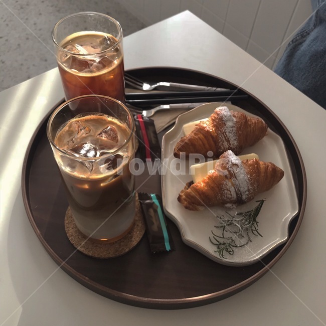 카페,디저트,커피,caffe,감성,음식,식재료,요리,food,cook,meal,dishes,food reserves,디저트,간식,후식,dessert,snack