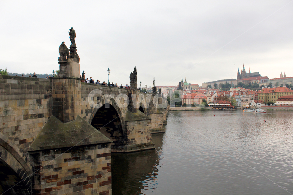 동유럽,체코,프라하,까를교,랜드마크,볼타바강,prague,charlesbridge,교량,명소,랜드마크,landmark,tourist attraction,해외,외국,세계,foreign,oversea,world,세계랜드마크,해외랜드마크,외국랜드마크,world landmark,world tourist attraction,사람들,대중,군중,other people,crowd,건축물,건물외관,exterior,building,structure,architecture,construction,castle,성,건물,water,물,fort,요새,outdoors,옥외