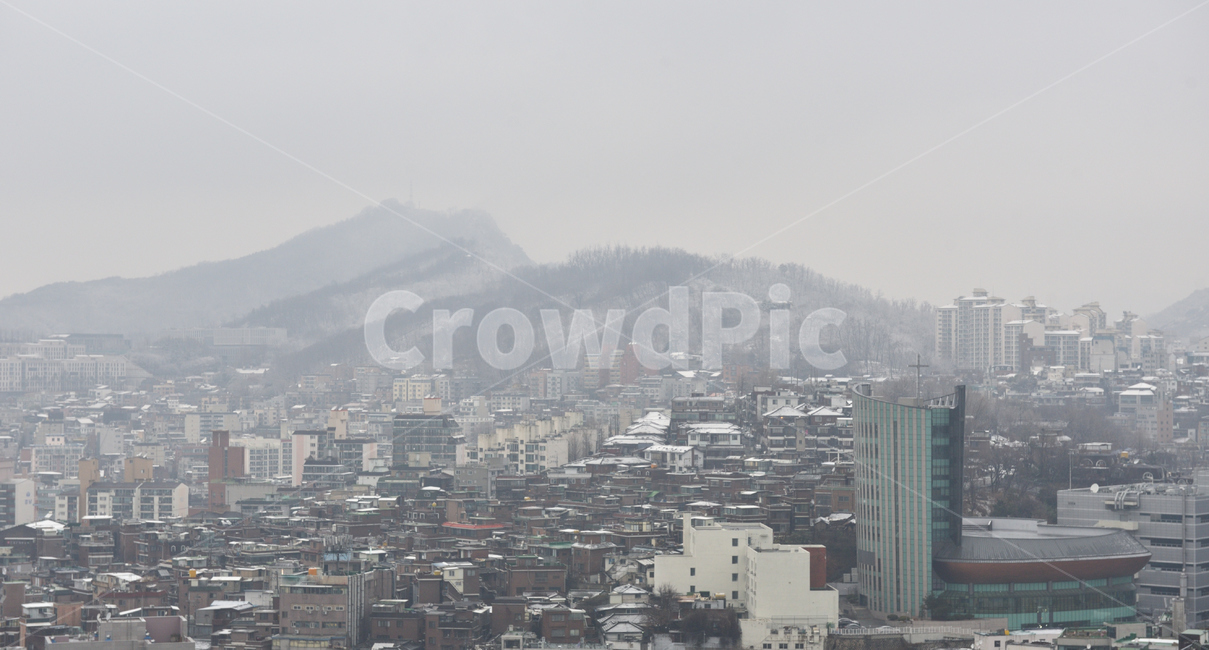 서대문구,내리는눈,설경,안산,서울시,서울도심,눈내리다,강설,눈,도시풍경,겨울,겨울산,내린눈,자연,nature,snow,눈풍경,마을,동네,조망,조감도,조감,전망,전망대,도심풍경,도심지,서울풍경