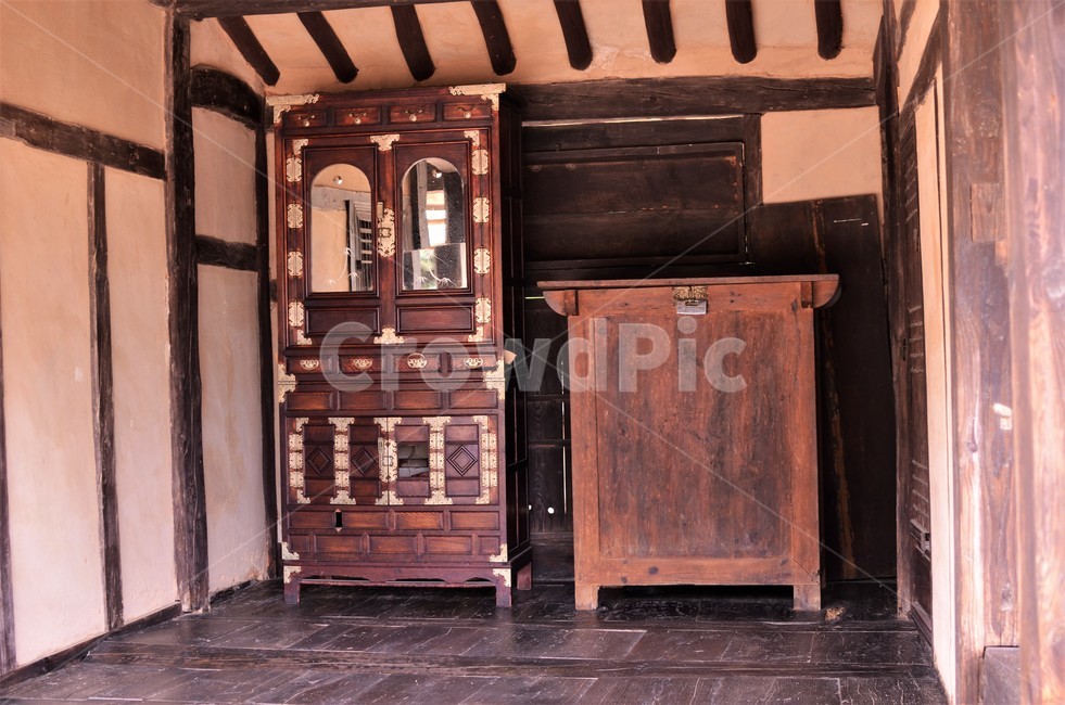 고가구,옷장,뒤주,한옥,마루,전통가옥,한국전통,한국전통,한국문화,korean traditional,korean culture,인테리어,실내디자인,interior design