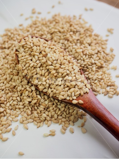 깨,숟가락,나무숟가락,음식,배경,음식배경,음식재료,양념,아시아음식,sesame,spoon,woodenspoon,food,background,foodbackground,foodingredients,seasoning,asianfood,음식,식재료,요리,food,cook,meal,dishes,food reserves