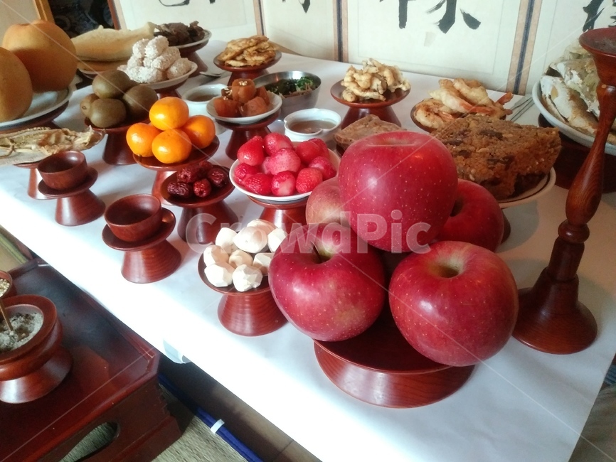 설날,명절,차례,차례상,음식,과일,전통,사과,딸기,음력,새해,apple,붉은색,red,food,holiday,tradition