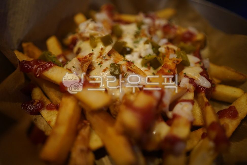 포테이토,감자,맥엔치즈,맥치즈,감자튀김,칠리치즈프라이,프라이,후라이,튀김,칠리포테이토,음식,potato,튀김음식,안주,맥주안주