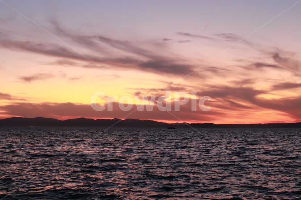 바다,석양,노을,sunset,자연,redsky,붉은하늘,일몰,sky,하늘,자연,풍경,nature,landscape,outdoors,옥외,dusk,황혼,dawn,새벽,red sky,붉은 하늘