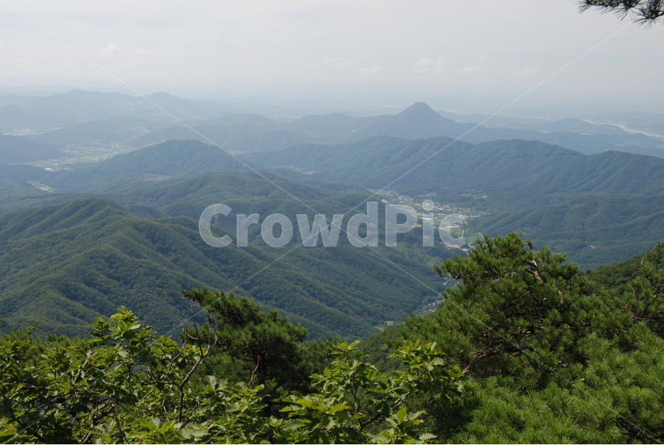 hikingtrail,cloud,mountain,summer,산,자연,풍경,nature,landscape,outdoors,옥외,slope,경사,mountain range,산맥,hill,언덕