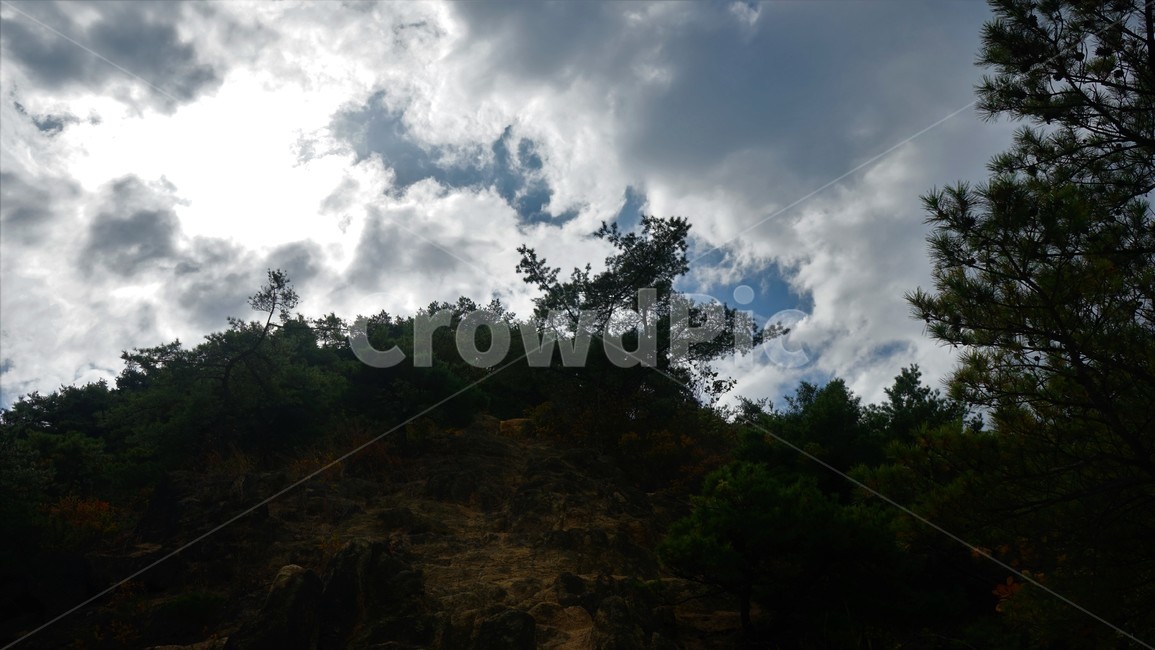 산,나무,숲,자연,녹새,하늘,파란,가을,mountain,trees,forest,자연,풍경,nature,landscape,weather,날씨,cumulus,적운,outdoors,옥외,sky,cloud,구름