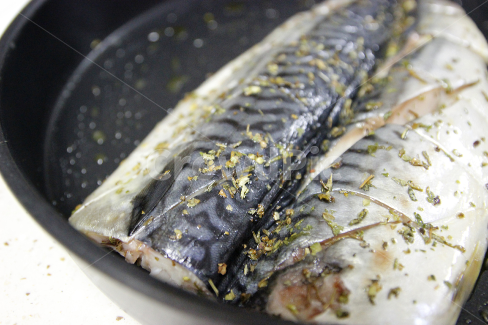 고등어,고등어요리,mackerel,생선,생선요리,지느러미,허브,수산물,해산물,seafood,음식,식재료,요리,food,cook,meal,dishes,food reserves,수산물,해산물,fishery products,seafood