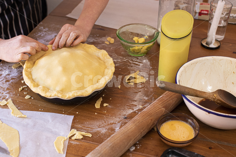 애플파이,홈베이킹,파이,pie,applepie,food,음식,cake,케이크,dessert,디저트,주방,키친,부엌,주방용품,요리도구,kitchen,kitchenware,cookroom,cookingutensil,음식,식재료,요리,food,cook,meal,dishes,food reserves