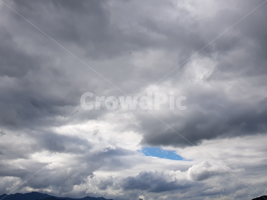 구름,하늘,먹구름,뭉게구름,흐린날,cloud,sky