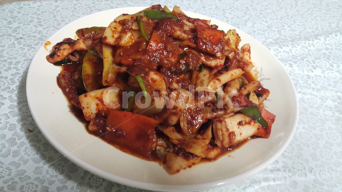 dish,요리,meal,식사,food,식품,platter,플래터,오징어볶음,음식,식재료,요리,food,cook,meal,dishes,food reserves