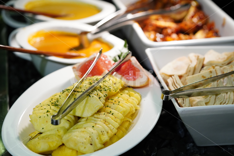 간식,후식,디저트,파인애플,먹거리,음식,푸드,집게,뷔페,음식,식재료,요리,food,cook,meal,dishes,food reserves,디저트,간식,후식,dessert,snack