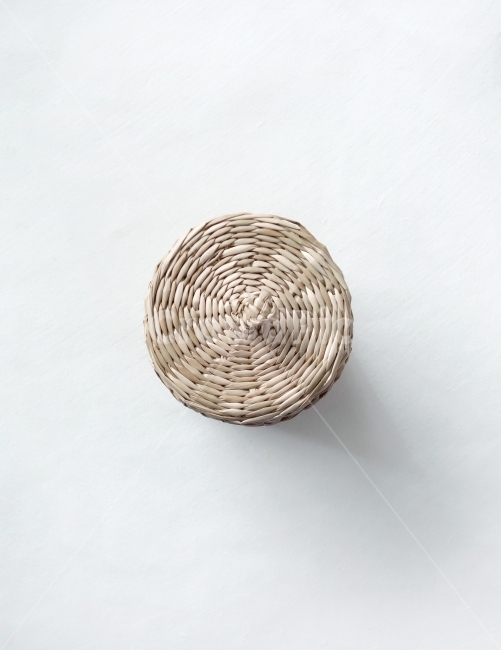 바구니,소품,함,보관,basket,object,decoration,prop,whitebackground,texture,사물,물건,오브젝트,thing,object,matter,연출,컨셉,콘셉,direction,concept,누끼,remove background