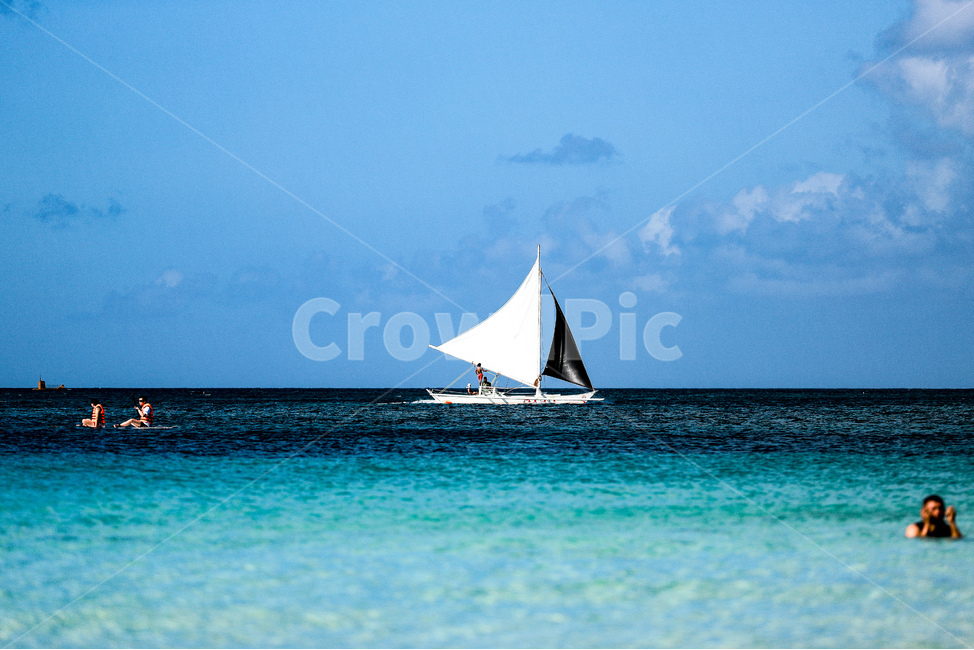 요트,바다,해변,휴양지,푸른바다,여름,여행,파란색,여름,계절,summer,season,여행,휴가,traveling,vacation,trip,vehicle,차량,watercraft,선박,transportation,교통,sailboat,boat,보트