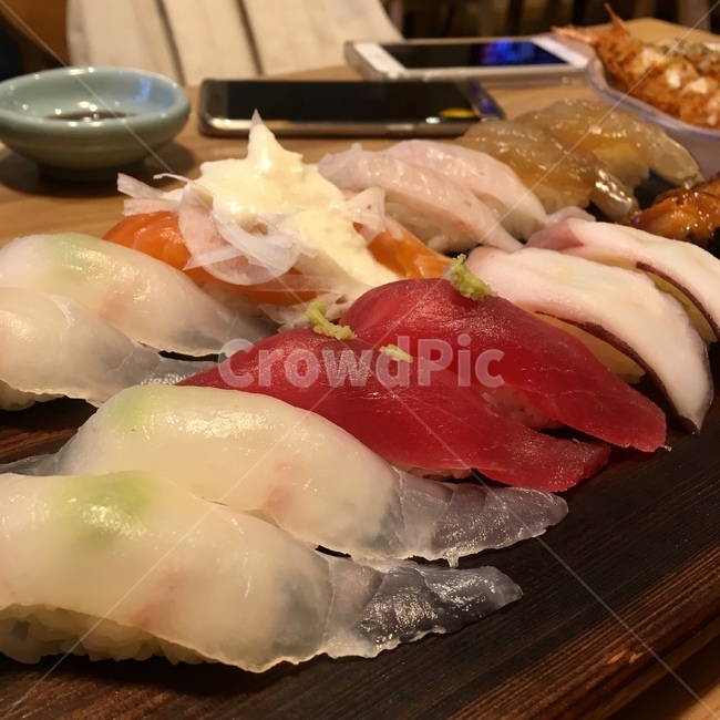 초밥,광어초밥,참치초밥,일본음식,sushi,일본초밥,스시,음식,요리,food,meal,seafood,해산물,음식,식재료,요리,food,cook,meal,dishes,food reserves,일식,일본음식,일본요리,Japanese food,Japanese dishes,Japanese meal,Japanese cook