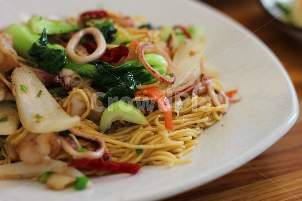 볶음국수,베트남음식,면발,음식,청경채,오징어,양파,채소,음식,식재료,요리,food,cook,meal,dishes,food reserves,면류,면요리,noodles