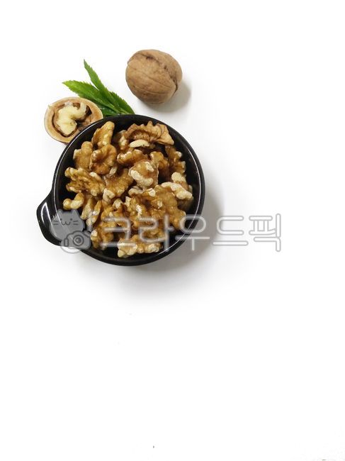 견과류,열매,식재료,간식,보름,정월대보름,웰빙,건강식품,plant,식물,nut,너트,food,음식,호두,접시,그릇,나뭇잎,음식,식재료,요리,food,cook,meal,dishes,food reserves,콩류,견과류,beans,pulse,nuts,dry fruits