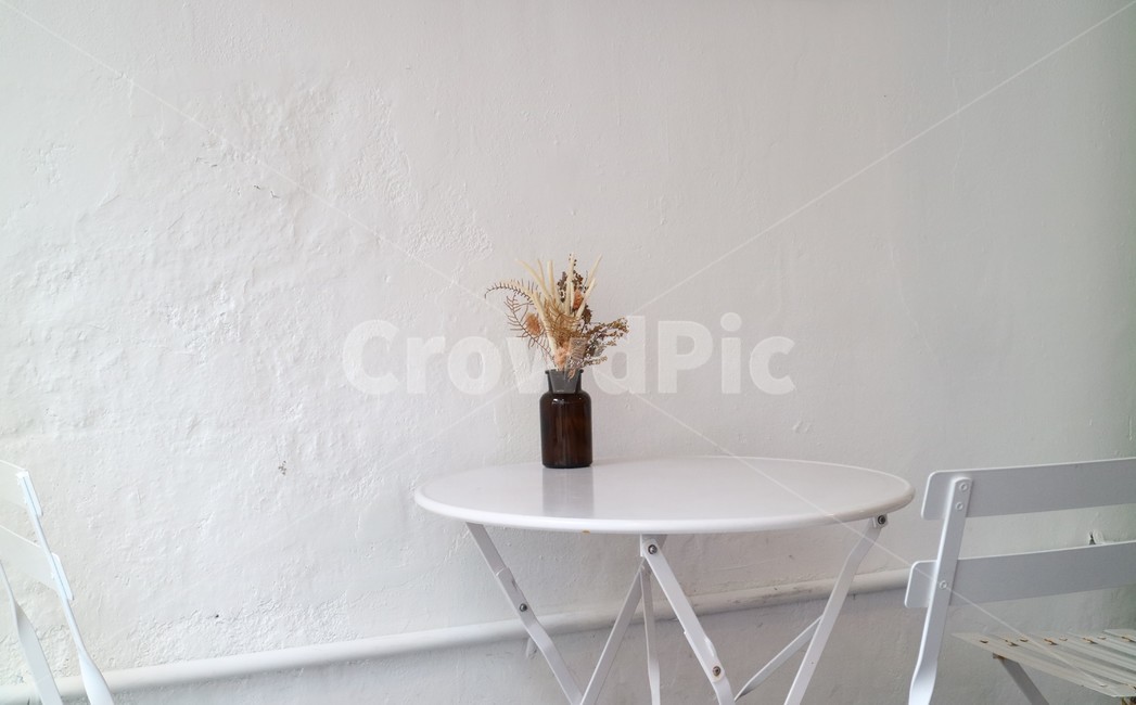 table,테이블,탁자,화분,pot,드라이플라워,dryflower,cafe,카페,인테리어,실내디자인,interior design