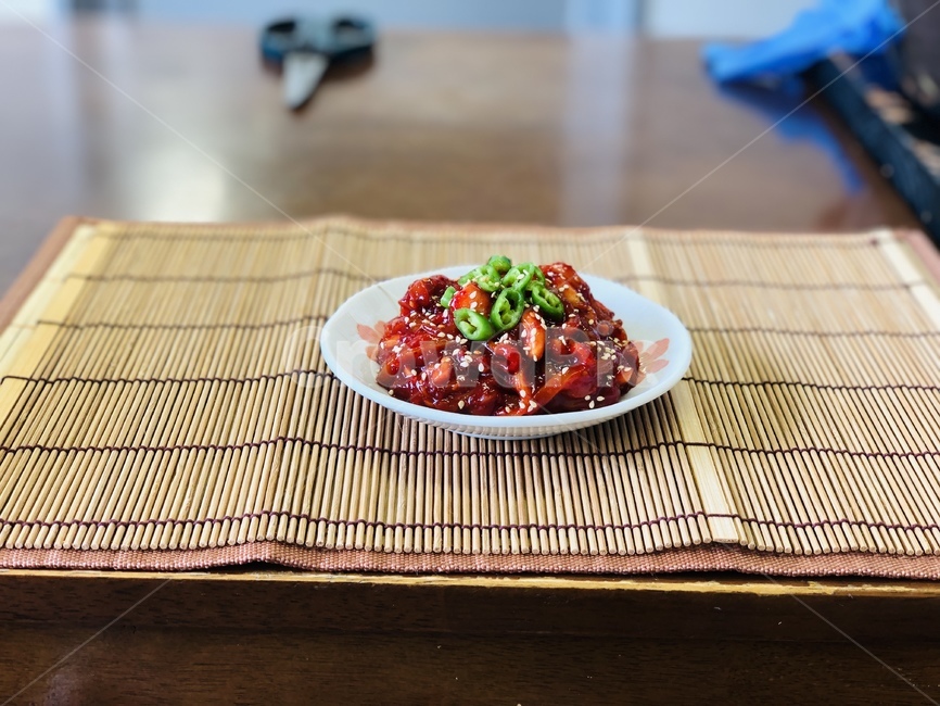 오징어젓갈,젓갈,한국음식,전통음식,음식,반찬,koreafoods,korea,food,음식,식재료,요리,food,cook,meal,dishes,food reserves,한식,한국음식,한국요리,korean food,korean dishes,korean meal,korean cook