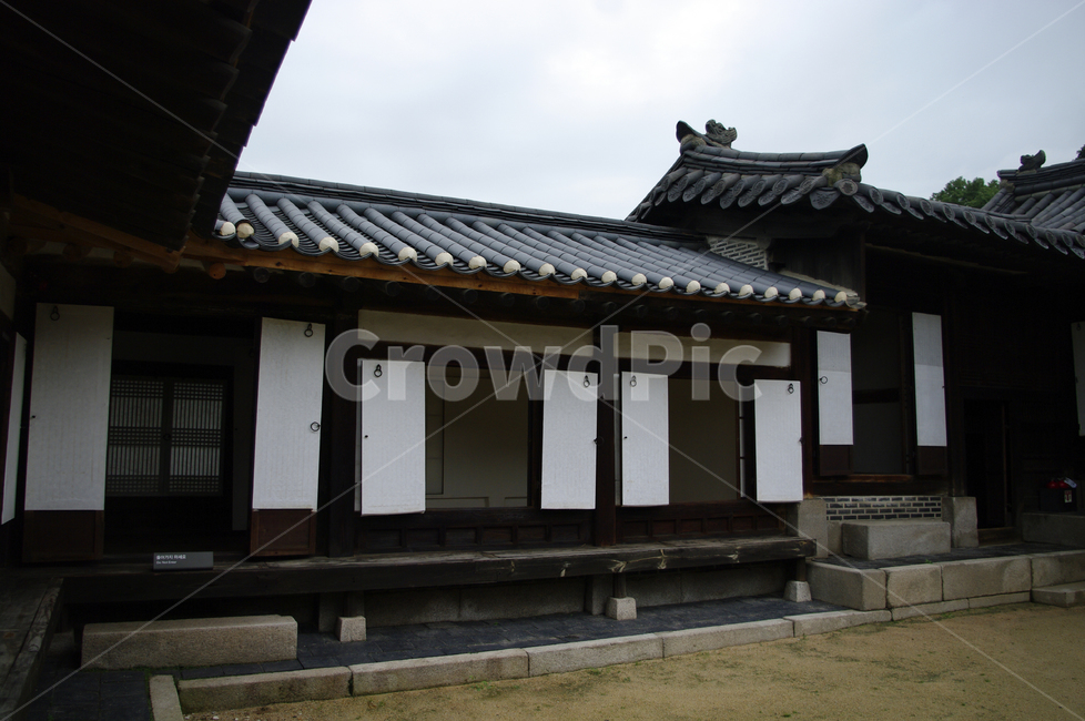 낙선재,창덕궁,고궁,한옥,전통가옥,기와지붕,건축,traditional,한국전통,한국문화,korean traditional,korean culture,랜드마크,landmark,tourist attraction,한국랜드마크,한국관광지,한국명소,korea landmark,korea tourist attraction,건축물,건물외관,exterior,building,structure,architecture,construction
