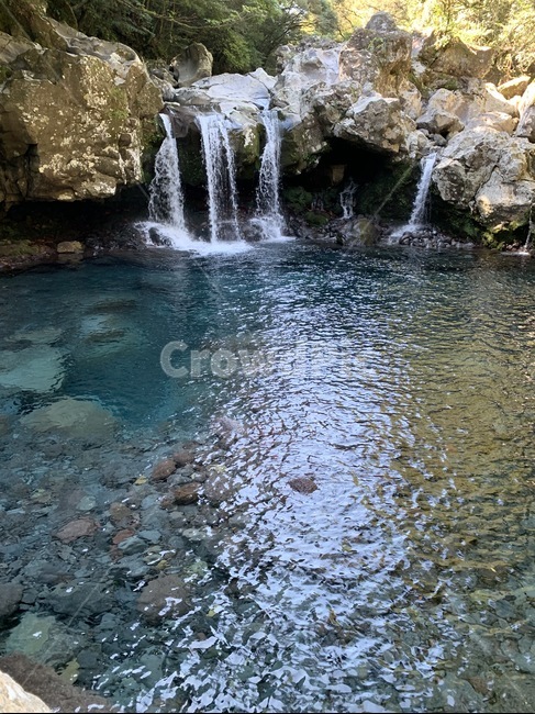 nature,자연,water,물,outdoors,옥외,waterfall,폭포,제주도,돌,물줄기,자연,풍경,nature,landscape