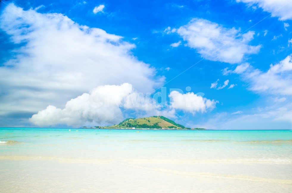 제주도,풍경,하늘,구름,협재해수욕장,비양도,자연,풍경,nature,landscape,한국자연풍경,한국자연경관,korea nature landscape,해변,바다,beach,sea,제주도,jeju,jeju island,색깔,색상,색채,색감,color sense,color sensitivity,feeling of color,outdoors,옥외,land,땅,water,물,shoreline,해안선,ocean,대양,coast,연안,island,섬