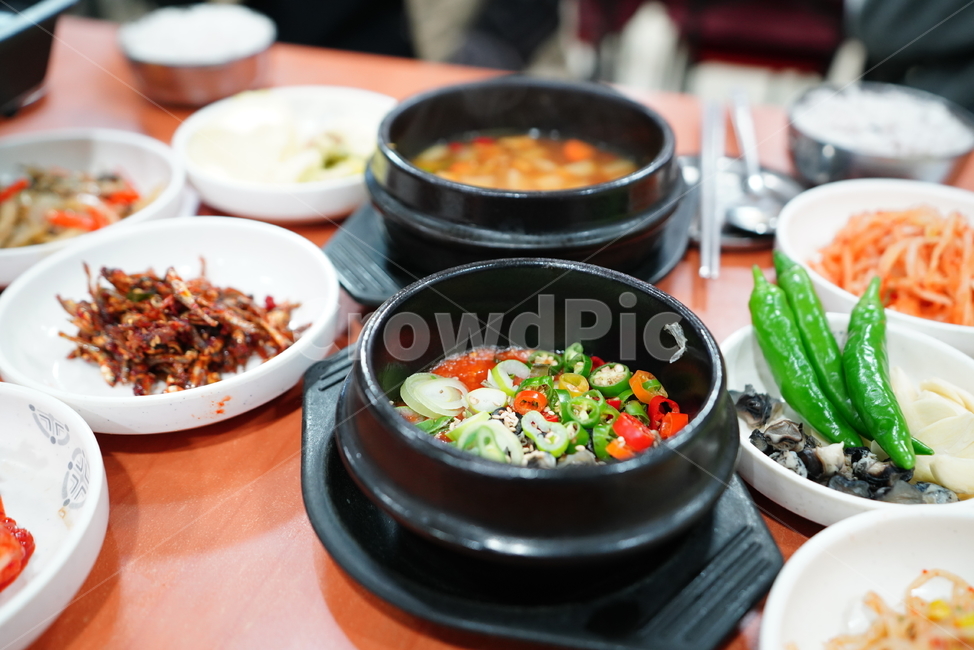 한식,뚝배기,쌈,우렁,쌈밥,된장,먹거리,음식,푸드,식사,양념,야채,고추,한국,korean,요리,음식,식재료,요리,food,cook,meal,dishes,food reserves,한식,한국음식,한국요리,korean food,korean dishes,korean meal,korean cook