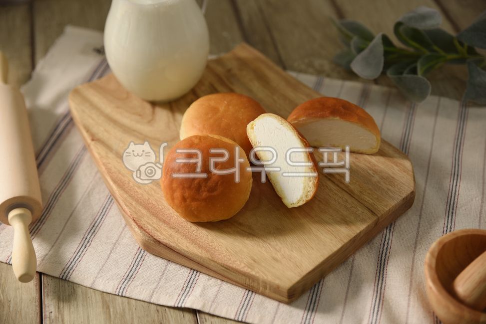 bread,bakery,snack,cream bread,cream,Cream Cheese Bread,food,creamcheese,dessert,Cream Cheese,creamcheesebread,Cream cheese dish