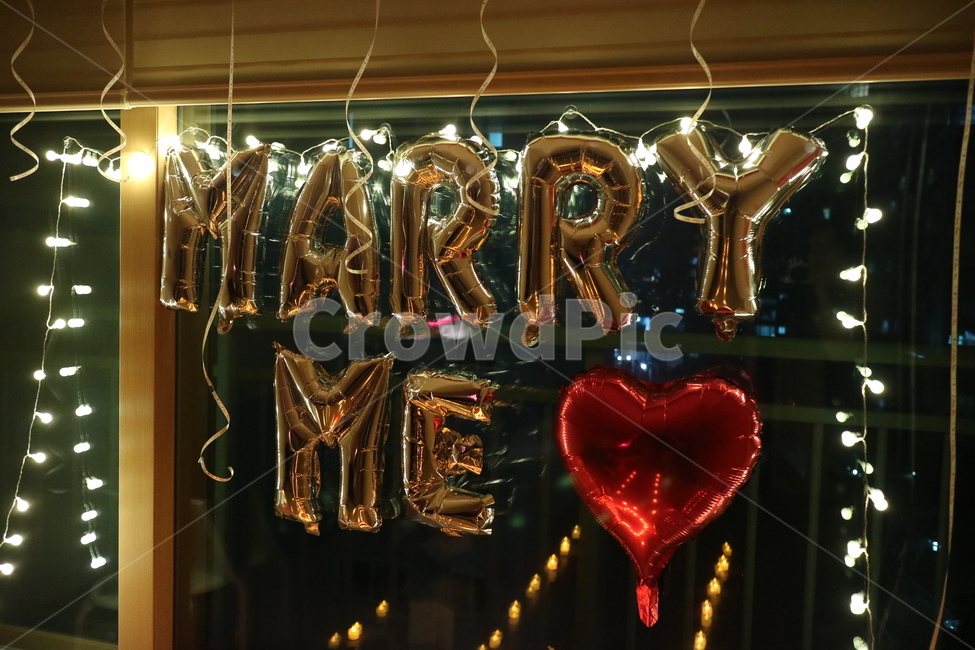 프로포즈,풍선,프로포즈데코,조명,무드,홈파티,결혼,혼례,웨딩,wedding,marriage,marry,기념일,축하,anniversary,congratulation,celebrate,celebration