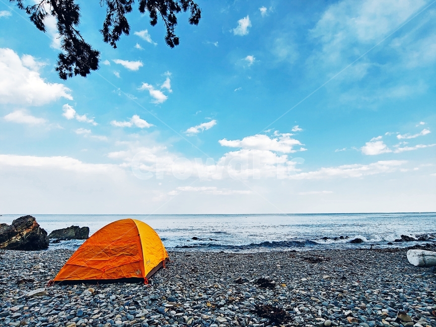 캠핑,텐트,구름,캠프,바닷가,여행,휴가,traveling,vacation,trip