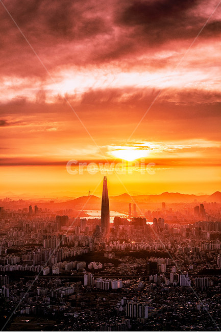 서울,구름,일몰,롯데월드타워,야경,seoul,석양,노을,도시,태양,city,하늘,sky,밤,해질녘,도시풍경,도시,풍경,city,landscape,한국도시풍경,한국도시경관,korea cityscape,색깔,색상,색채,색감,color sense,color sensitivity,feeling of color,nature,자연,outdoors,옥외