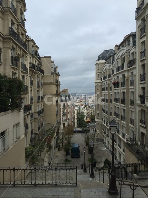 파리,몽마르뜨,paris,계단,동네,유럽,프랑스,europe,흐린날,우중충한,흐린,날씨,골목,거리