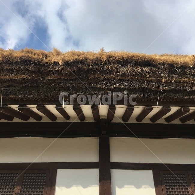 patio,안마당,porch,현관,옛날,짚,초가집,한국전통,한국문화,korean traditional,korean culture,건축물,건물외관,exterior,building,structure,architecture,construction