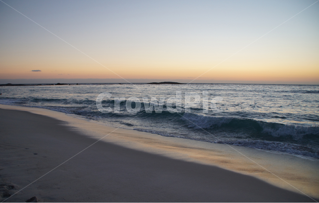 바다,하늘,일몰,모래,해변,beach,sea,파도,sunset,노을,저녁,sky,자연,풍경,nature,landscape,해변,바다,beach,sea,outdoors,옥외,water,물,ocean,대양,shoreline,해안선