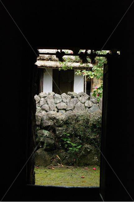 전통,가옥,문,풍경,돌담,제주,한국전통,한국문화,korean traditional,korean culture,건축물,건물외관,exterior,building,structure,architecture,construction