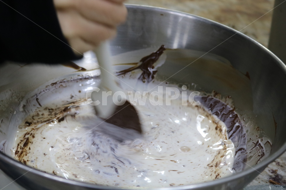 초콜릿,초코렛,카카오,간식,음식,디저트,초콜렛,후식,만들기,초콜릿만들기,생초콜릿,수제초콜릿,수제품