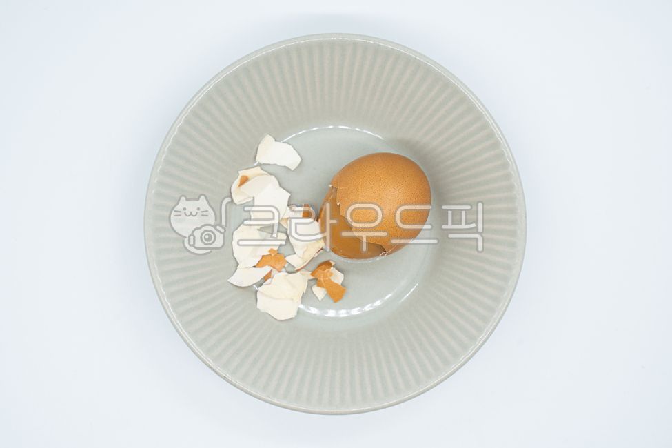 계란,달걀,구운계란,알,닭알,댤걀칼로리,고단백질,달걀효능,계란가격,계란요리,맥반석,맥반석달걀,꾼란,음식,식재료,요리,껍질,계란껍질,달걀껍질