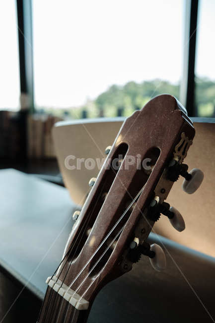 정물,실내,악기,기타,감성,guitar,악기,음향기기,musical instrument,musical equipment