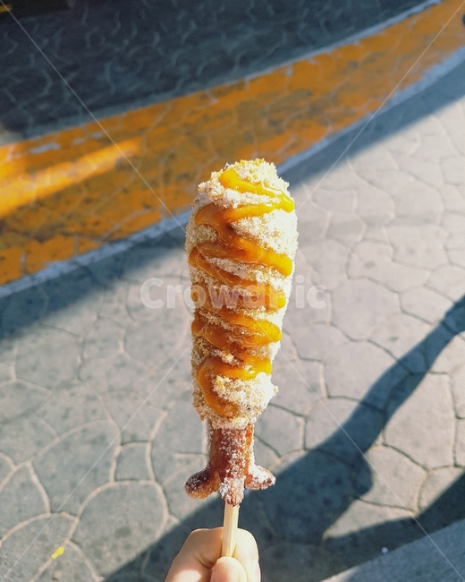핫도그,맛있다,먹음직,소스,설탕,문어,소세지,빵,배고픔,음식,식재료,요리,food,cook,meal,dishes,food reserves,디저트,간식,후식,dessert,snack