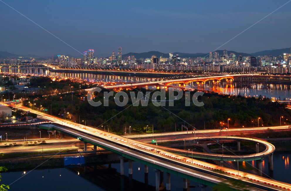 용비교,한강,성수대교,뚝섬로,궤적,숲,야경,야경,밤,풍경,nightscape,night,landscape,도시,city,한국도시풍경,한국도시경관,korea cityscape,road,도로,freeway,고속 도로