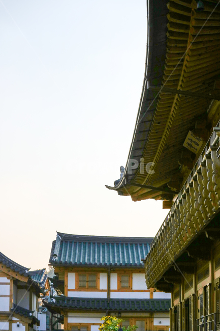 한옥,건축,건물,동양건축,한국전통,전통가옥,전통,민속,기와집,마을,한국,대한민국,집,주택,한국전통,한국문화,korean traditional,korean culture,건축물,건물외관,exterior,building,structure,architecture,construction