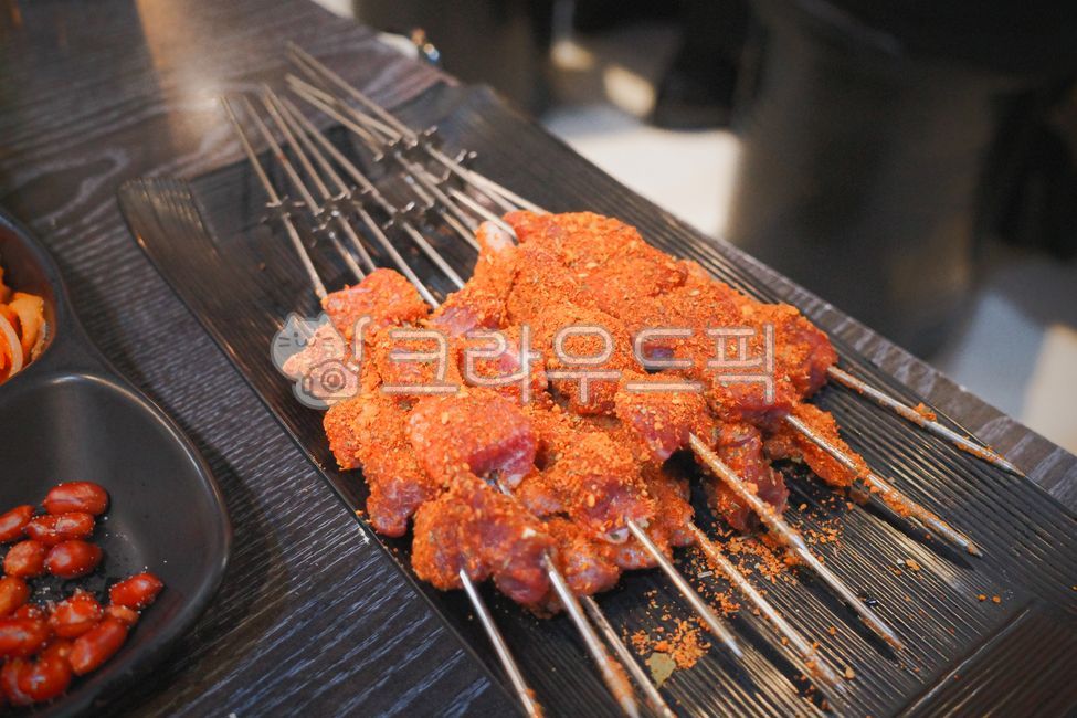 양꼬치,양고기,꼬치류,꼬치구이,꼬치,바베큐,숯불,숯불구이,고기,음식,요리,food,meal,양,육류,lamb,foddreserves