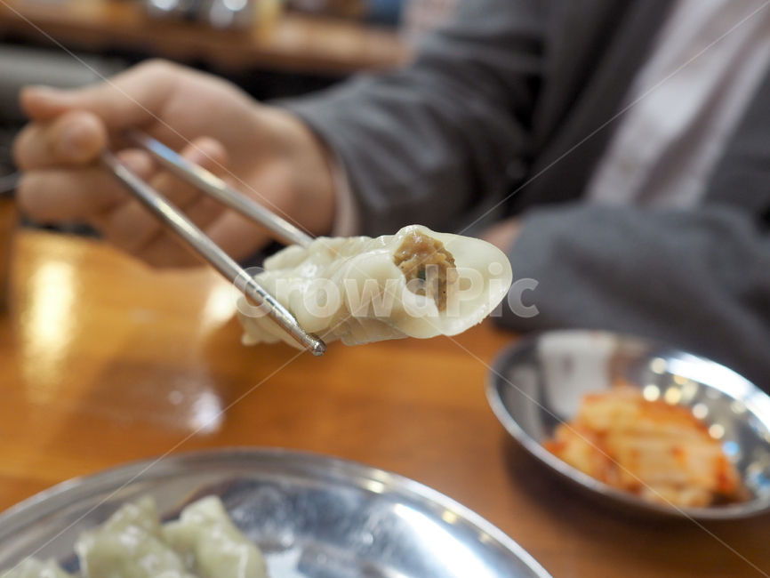 음식,만두,갈비만두,food,meal,분식,식사,젓가락,음식,식재료,요리,food,cook,meal,dishes,food reserves