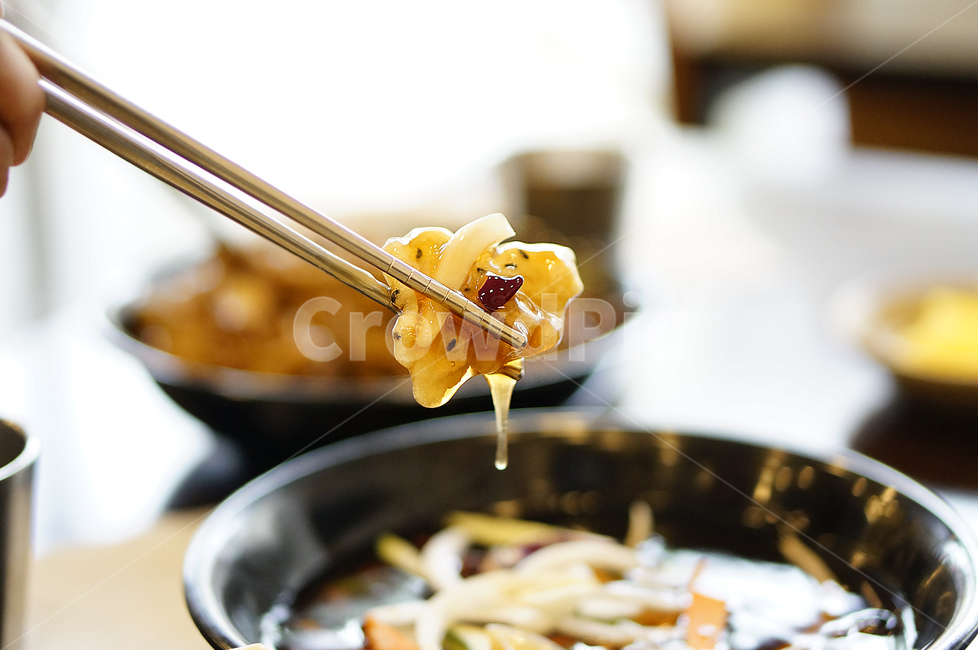 탕수육,찍먹,중화요리,탕수육확대,food,meal,식사,점심,저녁,중식,소스,음식,식재료,요리,food,cook,meal,dishes,food reserves,중식,중국음식,중화요리,chinese food,chinese dishes,chinese meal,chinese cook
