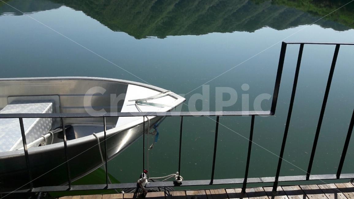 춘천,레이크펜션,호수,보트,유니크,교통,교통수단,traffic,transportation,boat,vehicle,차량,watercraft,선박