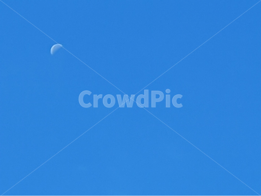하늘,블루,물방울,자연,기상,날씨,biuesky,하늘색,낮달,배경,배경이미지,배경화면,색감,바탕,텍스쳐,질감,패턴,이미지,자연,풍경,nature,landscape