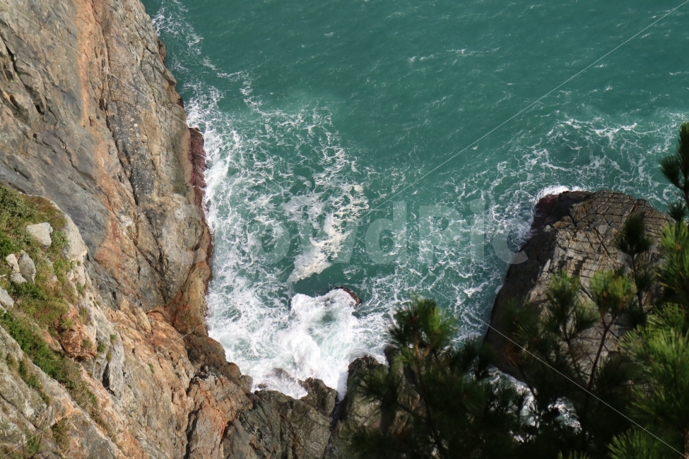 바다,암벽,절벽,파도,물결,자연,풍경,nature,landscape,한국자연풍경,한국자연경관,korea nature landscape,promontory,곶,cliff,낭떠러지,outdoors,옥외