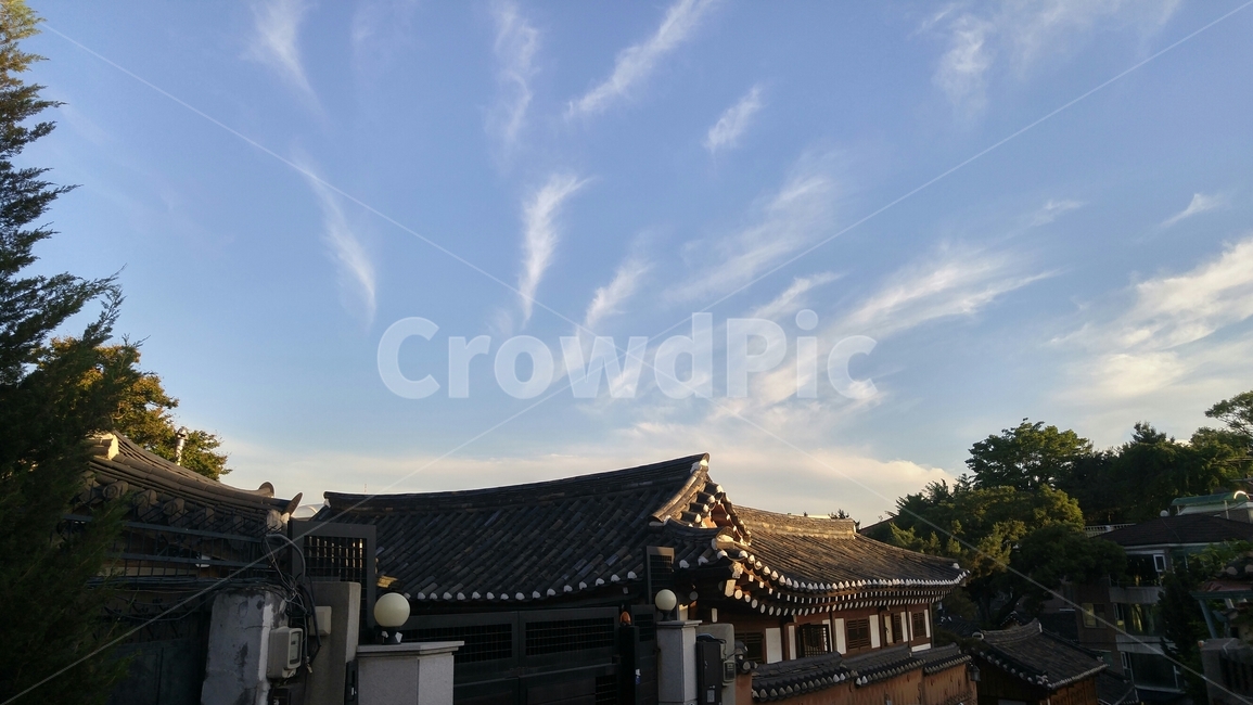 북촌,한옥,구름,하늘,가회동,한국전통,한국문화,korean traditional,korean culture