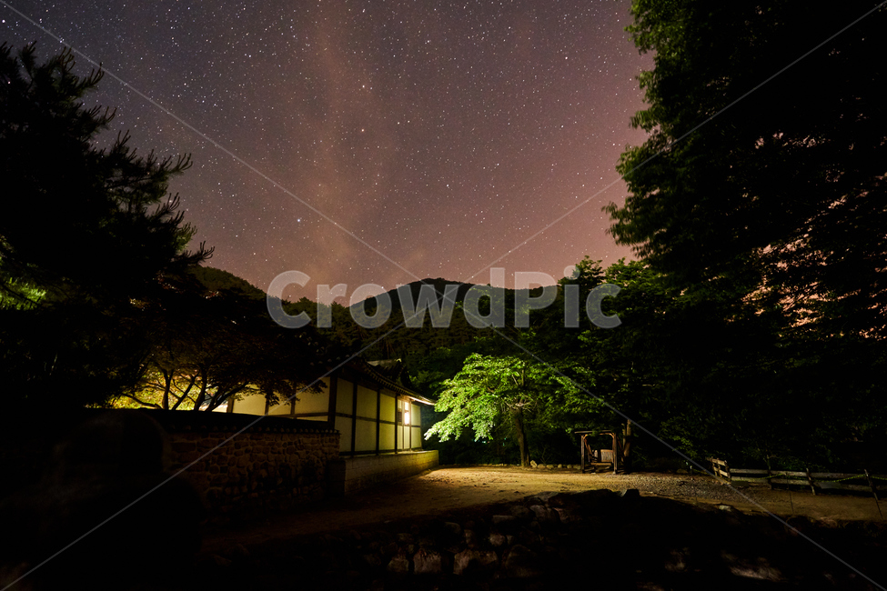 문경새재,은하수,별,도립공원,별밤,밤하늘,초가집,야경,밤,풍경,nightscape,night,landscape,한국전통,한국문화,korean traditional,korean culture